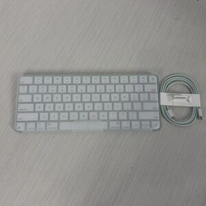 Apple Magic Keyboard A3203 Silver NEW!